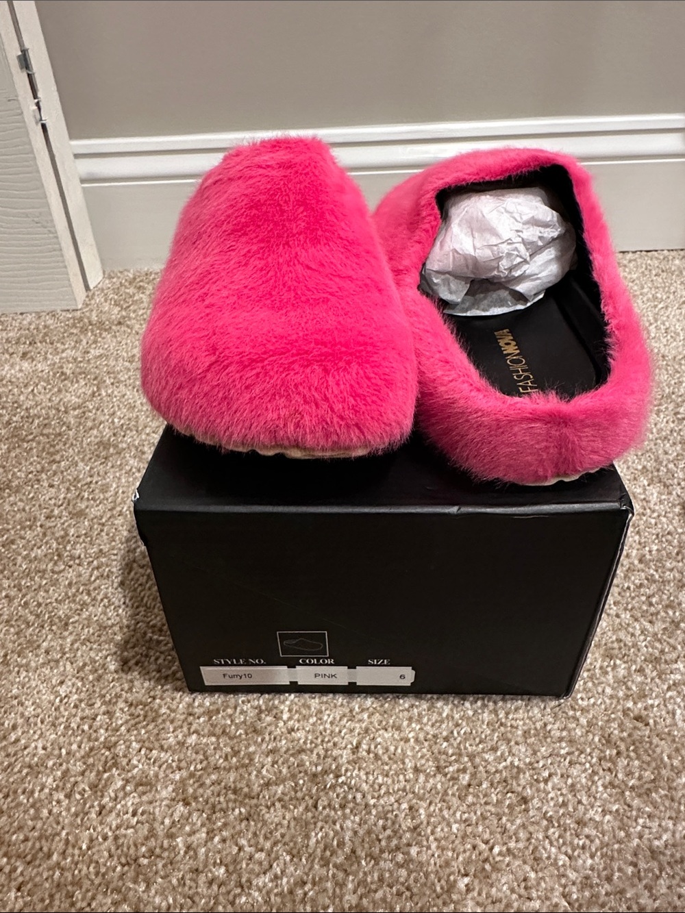 Fashion Nova Hot Pink Faux-Fur Slip-On Mules